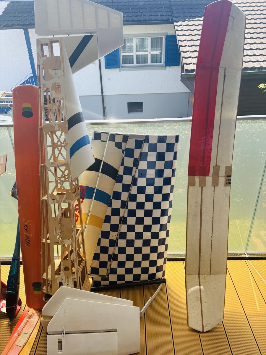 Modellismo RC: RC Flugzeug Konvolut Bastler  – Difettoso da Lachen SZ venduto da snick44 4
