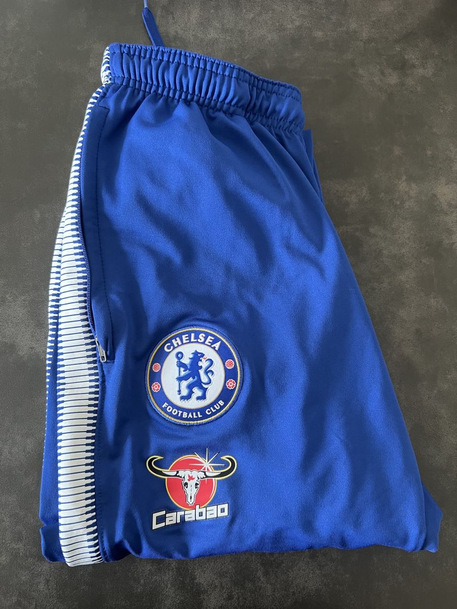 Nike Canottiere & Pantaloni: Ensemble training Chelsea Vintage – Usato da Pully venduto da Afagone 4