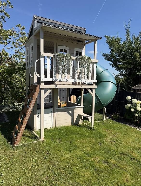 Casette per bambini: Spielturm Cozy Escape – Usato da Niederhasli venduto da des_f82m
