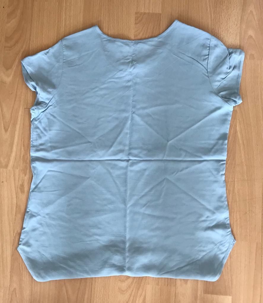 T-shirt: Tshirt hellblau – Nuovo (secondo la descrizione) da Biel/Bienne venduto da SandraDG 1