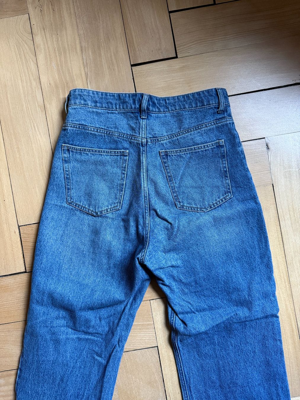H&M Jeans: Straight Leg Jeans blau 38 – D'occasion à Zürich par Diazaio 2