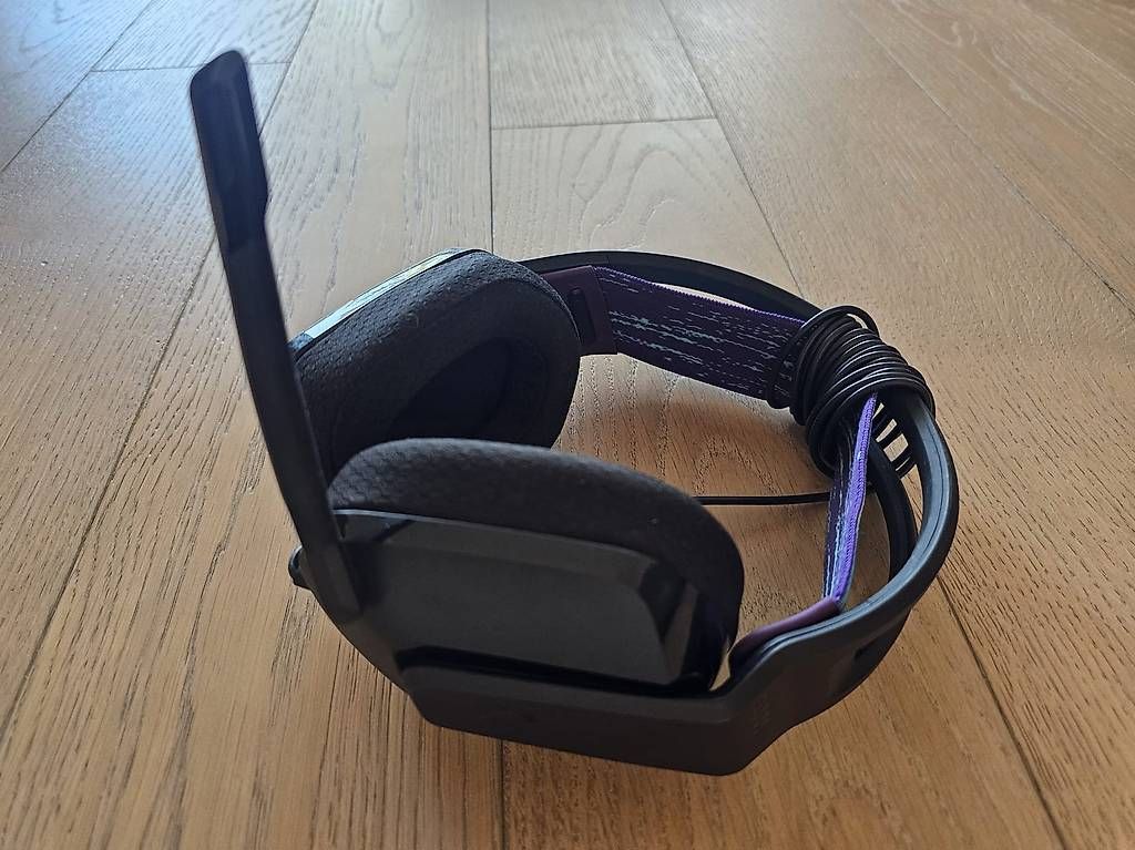 Logitech Cuffie: Cuffie Gaming Logitech G335 (PC / PS5 / Xbox / Switch) – Usato da Mendrisio venduto da ste_7sqp 1