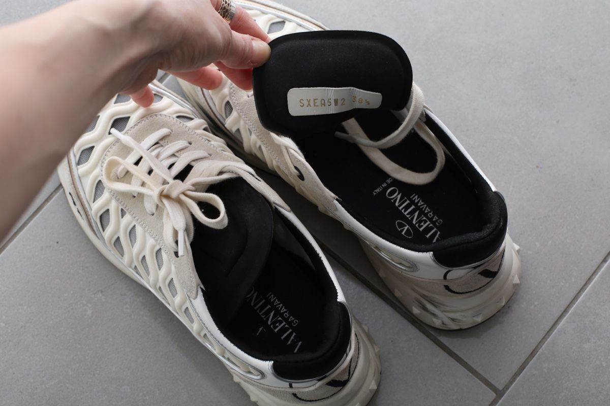 Valentino Scarpe da donna: VALENTINO SNEAKERS – Usato da Zürich venduto da Mariia_burlachenko 4