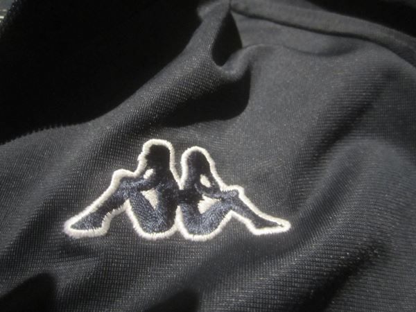 Kappa Jacken: Trainerjacke Grösse 140, Kappa, schwarz – Gebraucht aus Zürich von abraxas1291 1