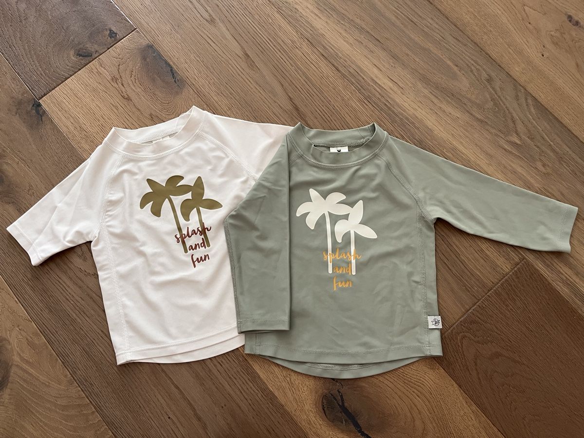 Lässig Costumi da bagno: UV-Shirts von Lässig, Gr. 74/80 – Usato da Zweidlen venduto da shiva34