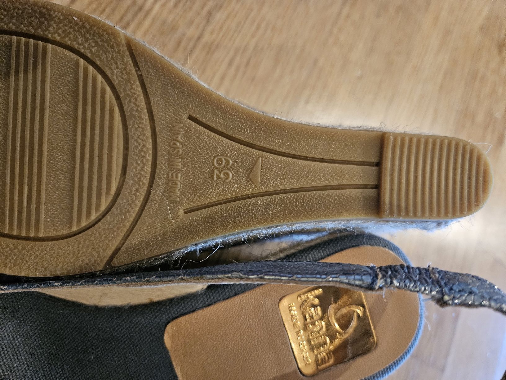 Damenschuhe: Keilsandaletten, silber, Gr. 39, NEU – Neu (gemäss Beschreibung) aus St. Gallen von ram_87p7 2