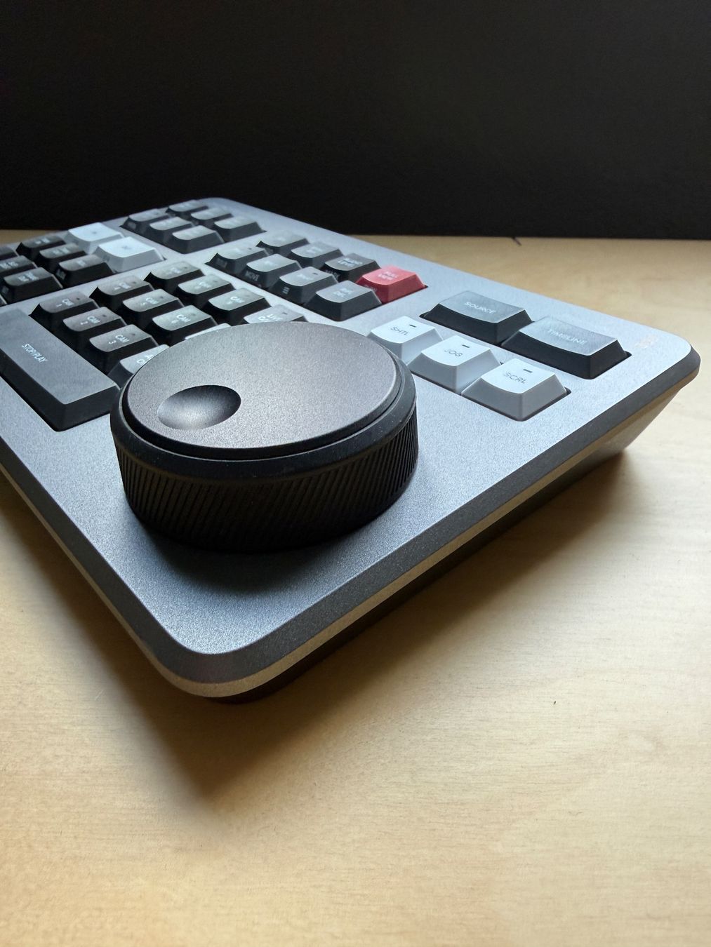 Blackmagic Claviers: Davinci Resolve Speed Editor, neuwertig – D'occasion à Davos Wolfgang par RUKrobsen 1