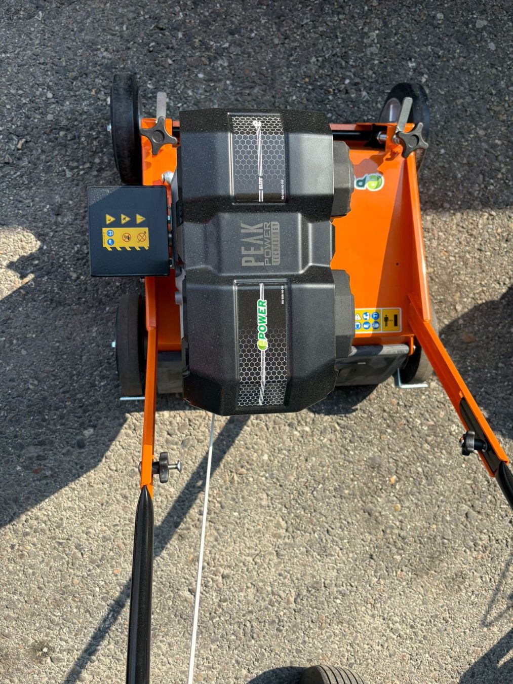 Attrezzi per la lavorazione del suolo: Vertikutierer Eliet E450 DC – Usato da Hasle b. Burgdorf venduto da EGO-PowerPlus3415 6