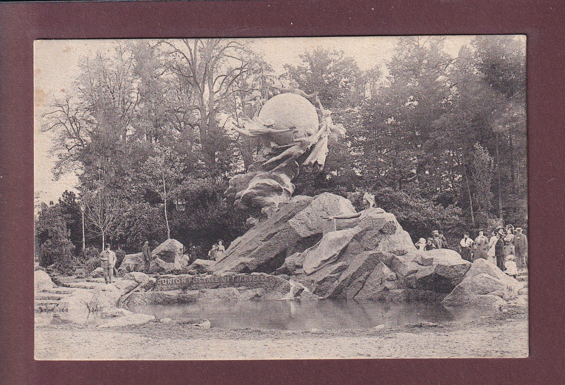 Cartoline postali: BERN - Weltpostdenkmal - Leute - 1909 – Usato da Pully venduto da nicecards