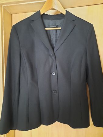 Schwarzer Blazer von Globus - Grösse 38 - top Zustand