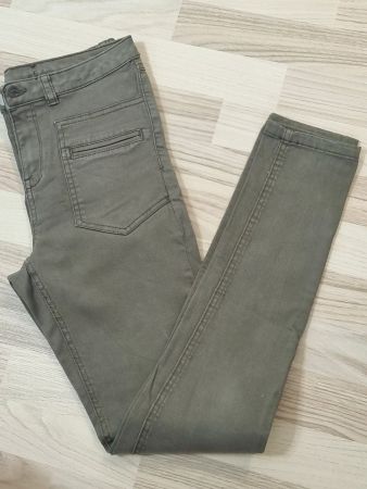 XS 34 /164 Sommerhose JEANS olive hoher Bund lange Beine