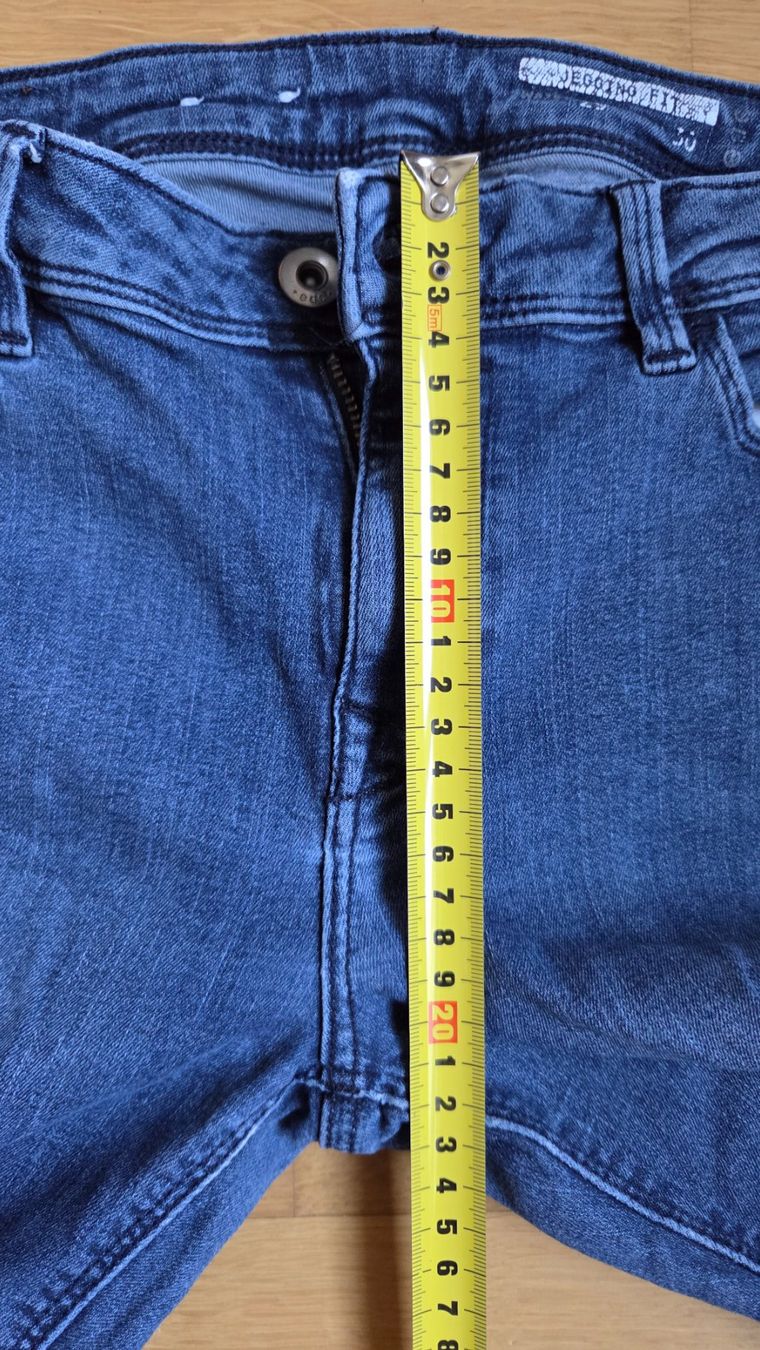 Esprit Jeans: edc Jeans W29 L30 – Usato da Fislisbach venduto da Maieriisli25 2
