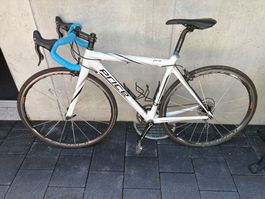 Price Rennvelo mit Campagnolo Ausstattung