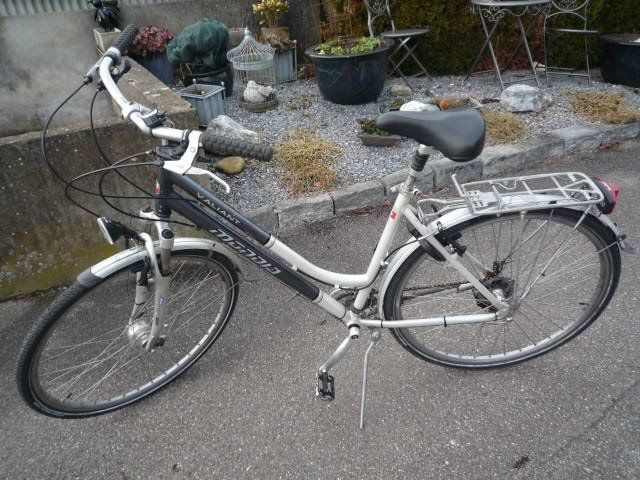 Mondia Biciclette: Damenvelo Mondia – Usato da utzenstorf venduto da Volvosports