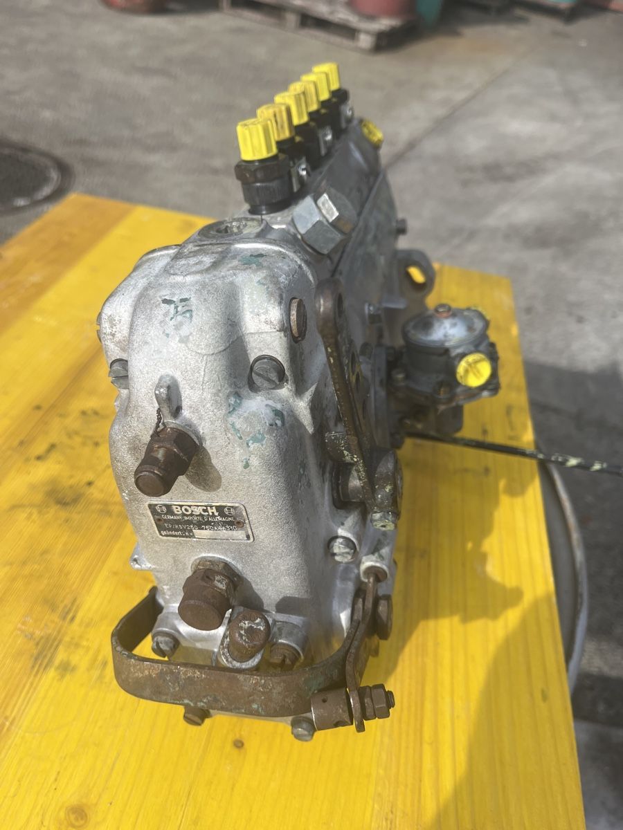 Deutz Traktoren: Deutz Bosch Einspritzpumpe – Gebraucht aus Hendschiken von unita2000