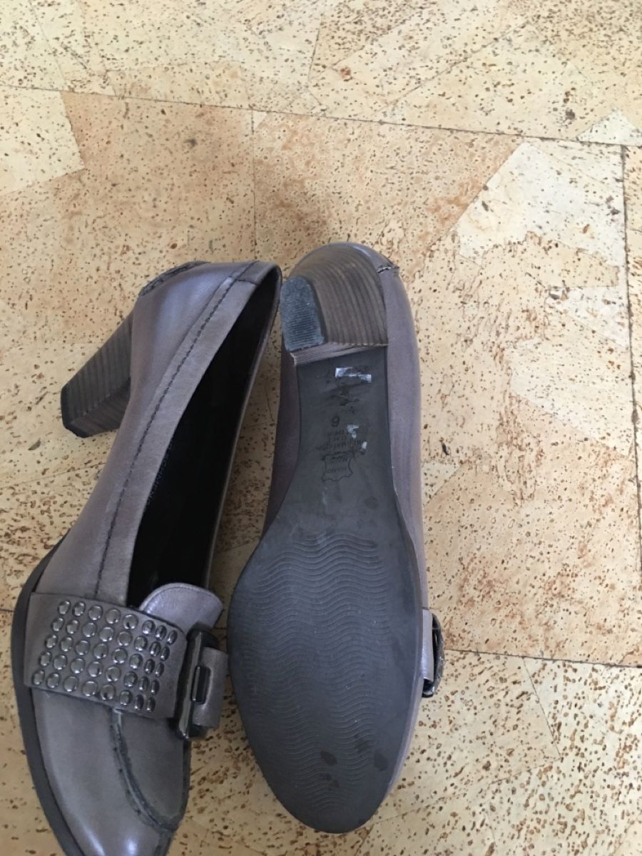 Scarpe da donna: Scarpe  – Nuovo (secondo la descrizione) da Schwyz venduto da Francesca54 2
