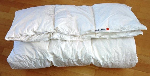 Fabelhafte Ikea Bettdecke Roter Punkt Bedeutung Fotos