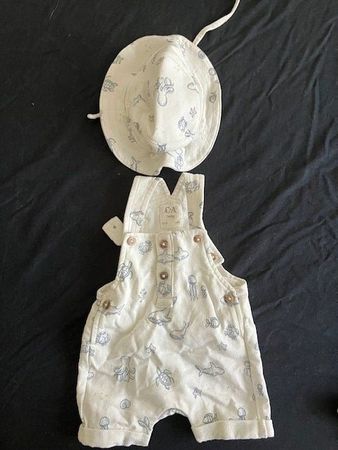 Ensemble bébé été T 50 salopette chapeau motifs marins ...