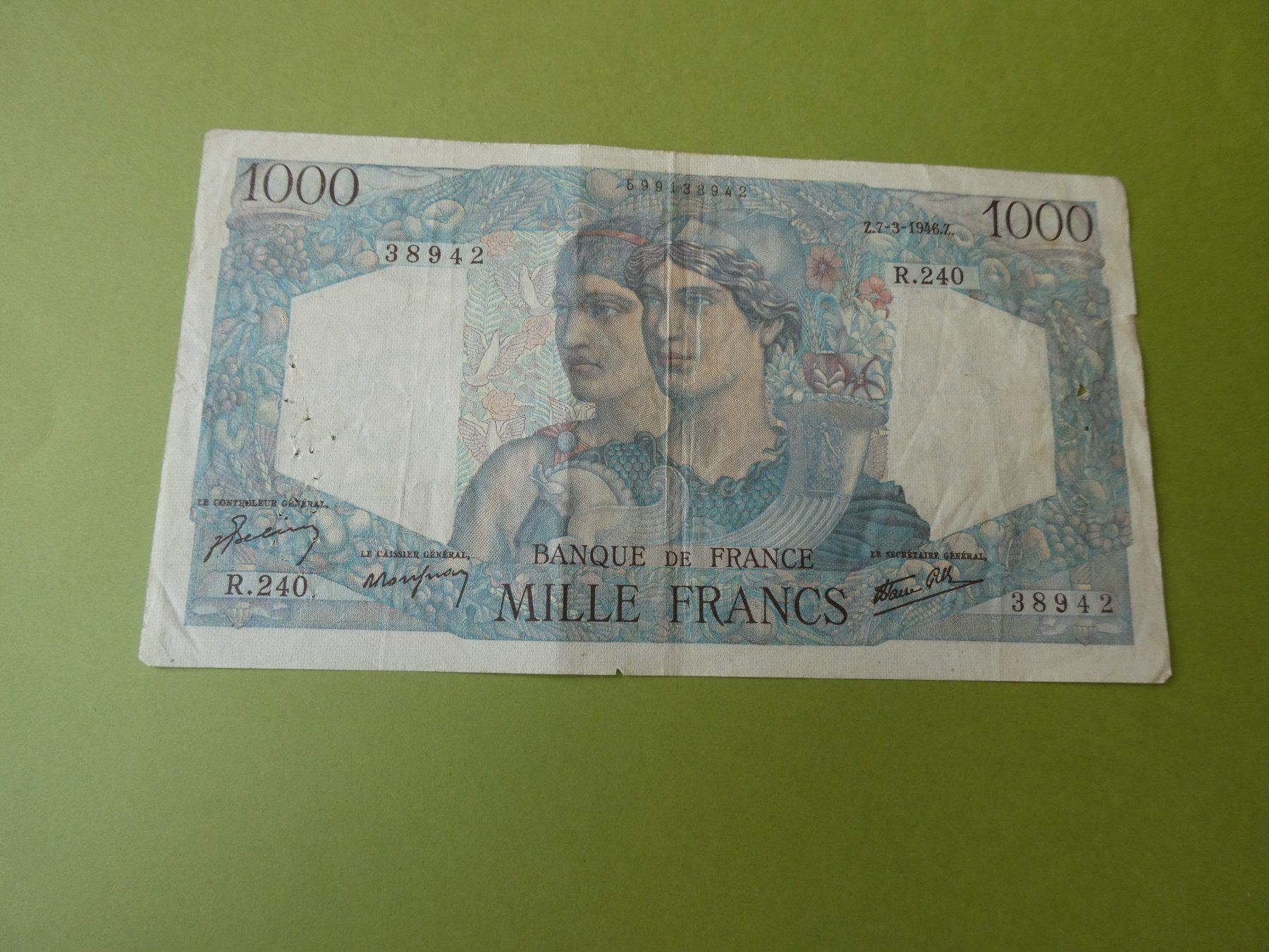 Banknoten: Frankreich 1946, 1000 Francs – Gebraucht aus Hinterforst von Rohusri