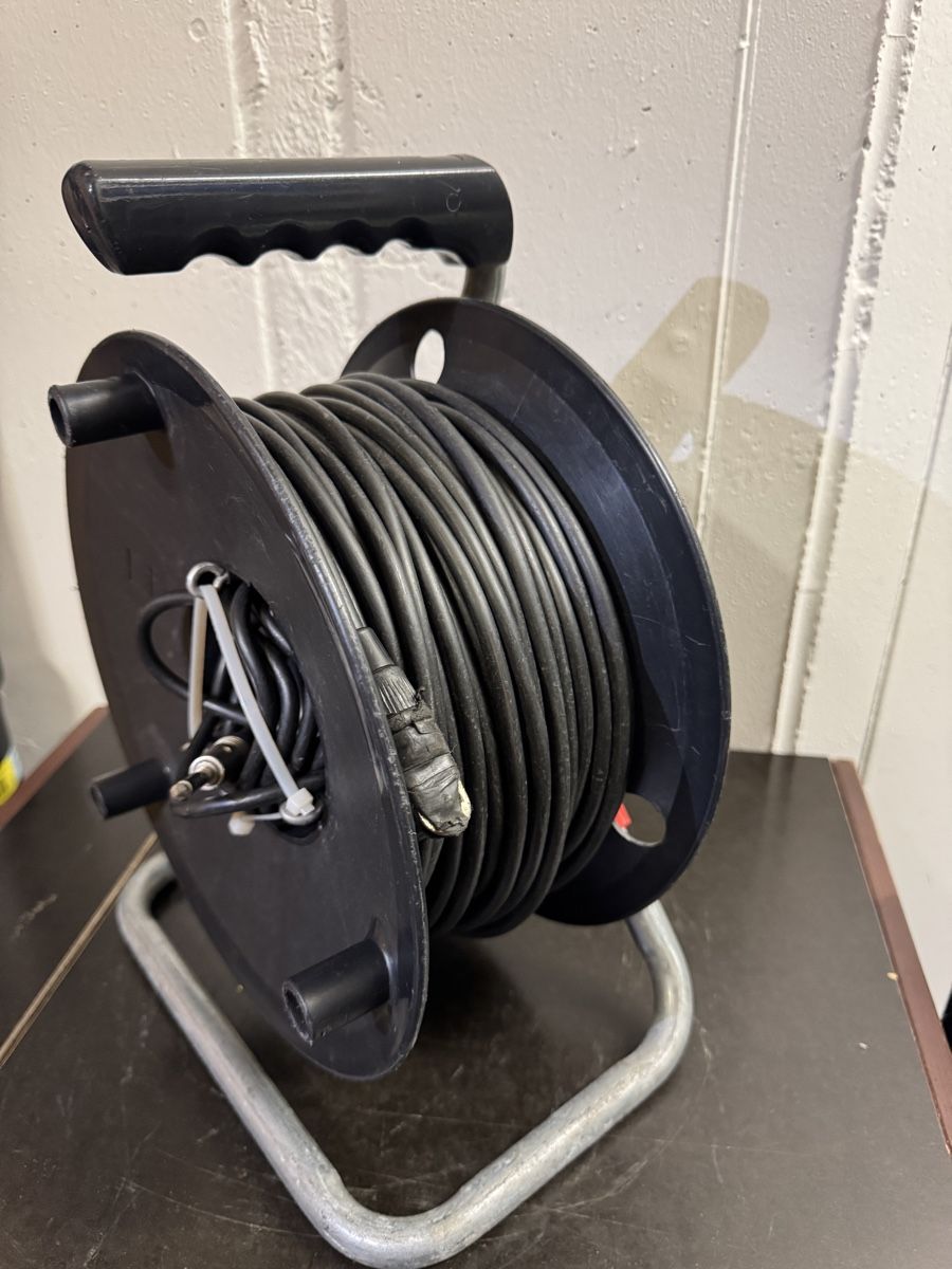 Neutrik Cavi: Kabelrolle mit 40M Instrumentenkabel NEUTRIK – Usato da Seewen SZ venduto da QM.03 1
