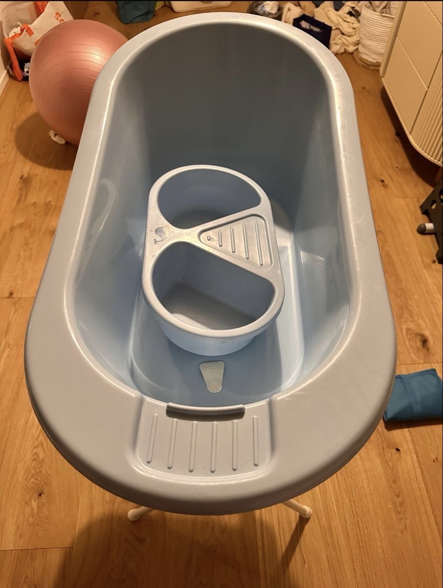 Vasche da bagno: Babybadewanne von bébéjou hellblau – Usato da Fislisbach venduto da AuroraByte 2