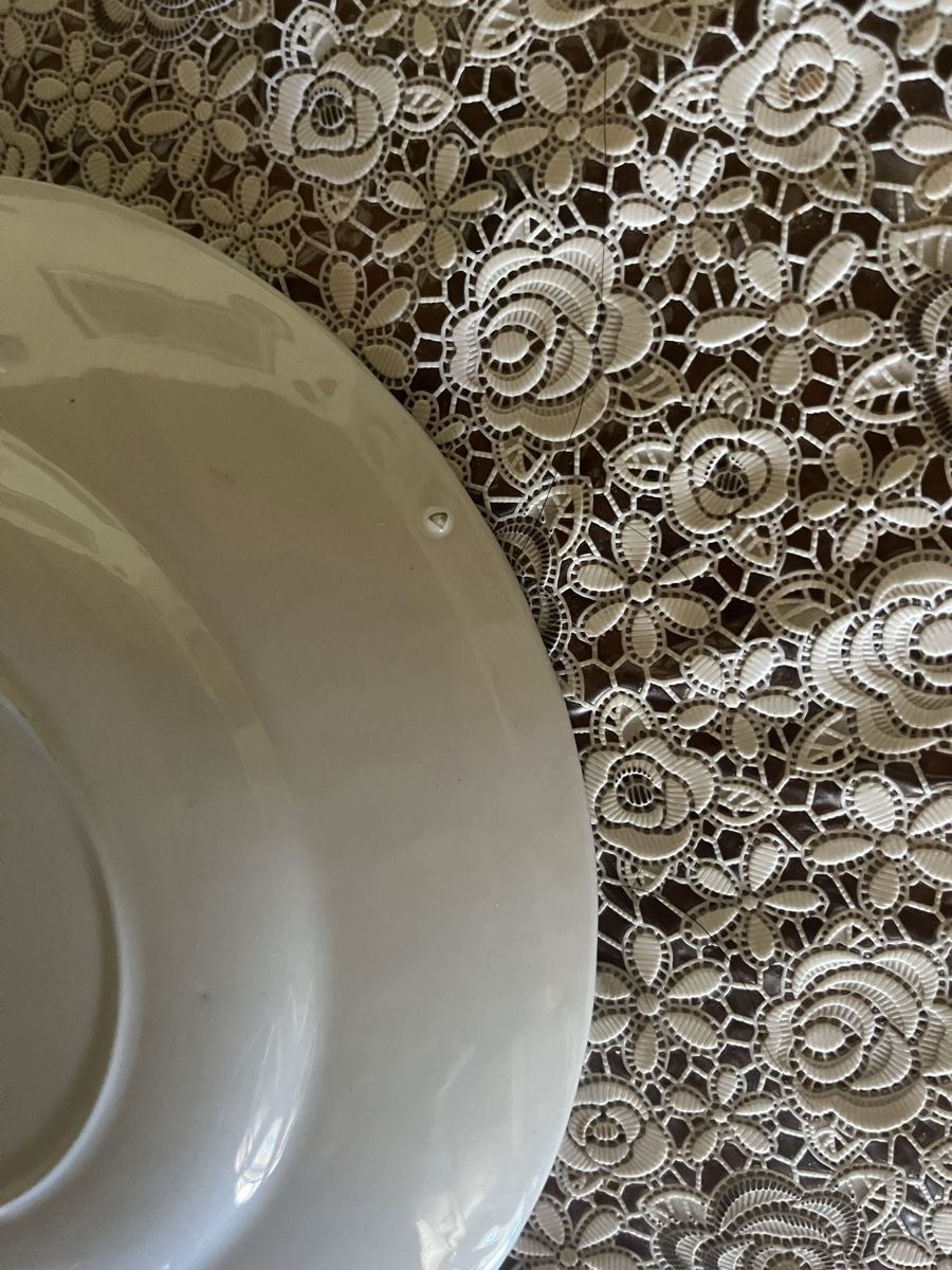 Assiettes: 3x Royal Tudor Ware "Olde England" – D'occasion à Belprahon par val_h9hx 3