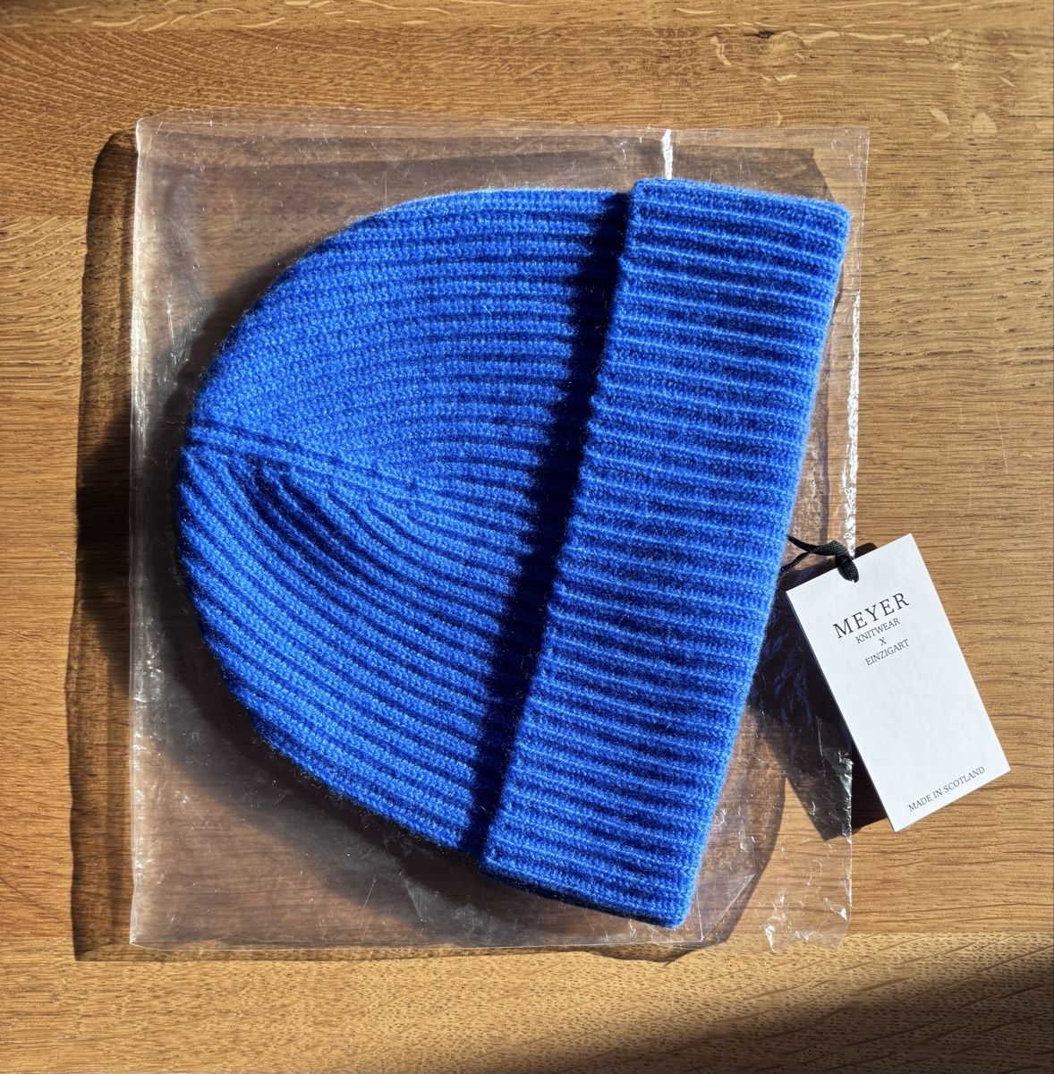 Copricapi, berretti & cappellini: MEYER KNITWEAR & EINZIGART cashmere beanie – Nuovo e nell'imballaggio originale da Kilchberg ZH venduto da ben_pc68 9