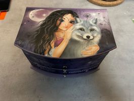 Fantasy Model Schmuckkästchen, Top Zustand - Lila Dekor