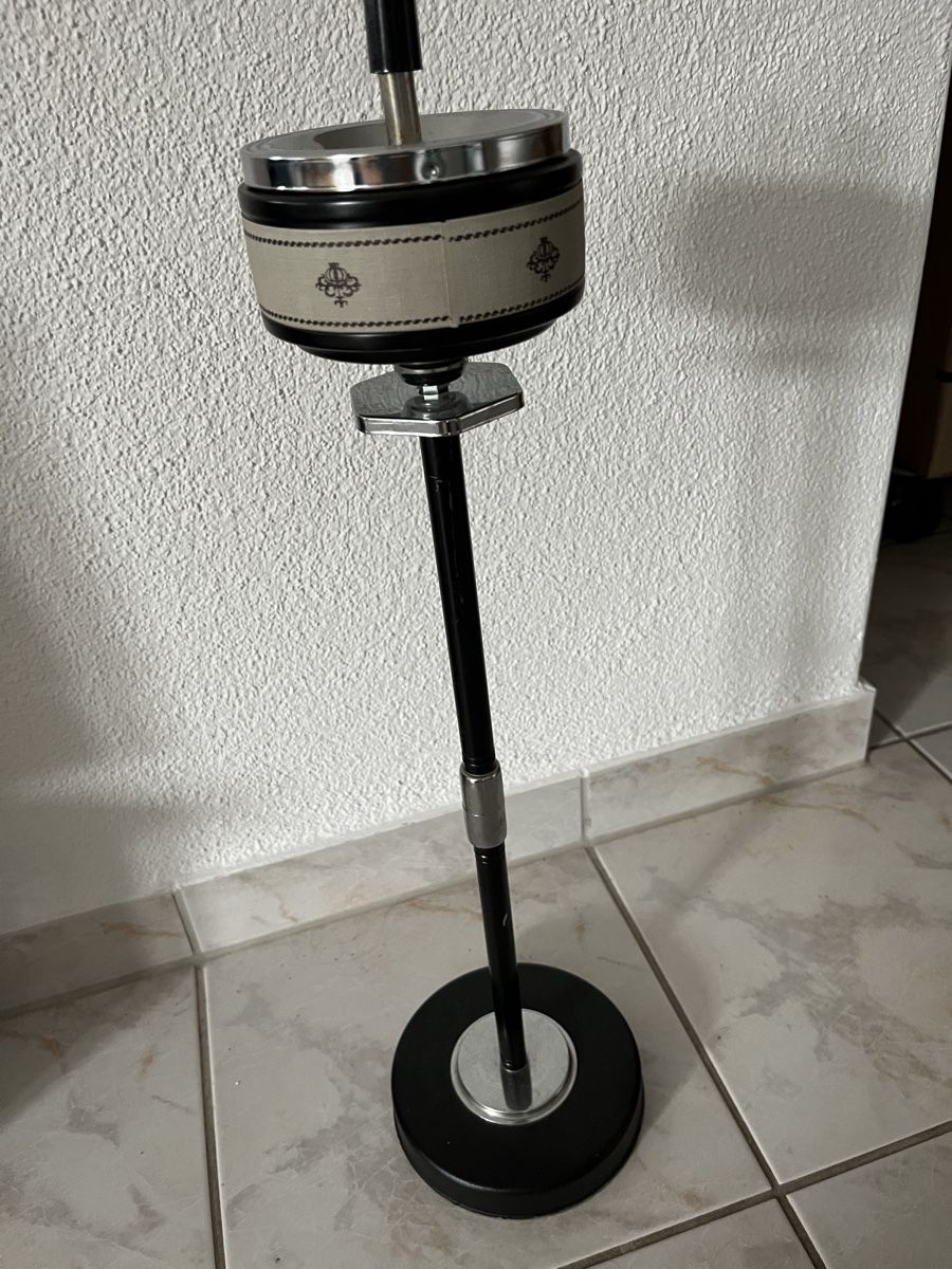 Cendriers: Standaschenbecher Vintage  – D'occasion à Wängi par Sasu 1