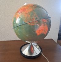 Beleuchteter Globus