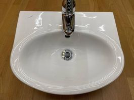Laufen Lavabo mit Mischer