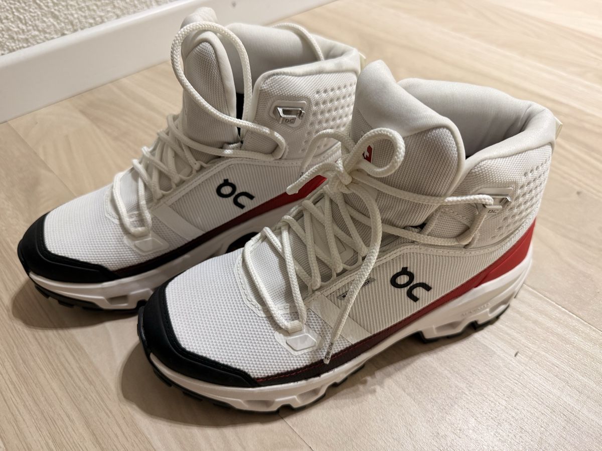 On Scarpe da donna: Neue On Cloudrock WP Olympic ATH boot 37.5 – Nuovo (secondo la descrizione) da Stallikon venduto da micimaci2
