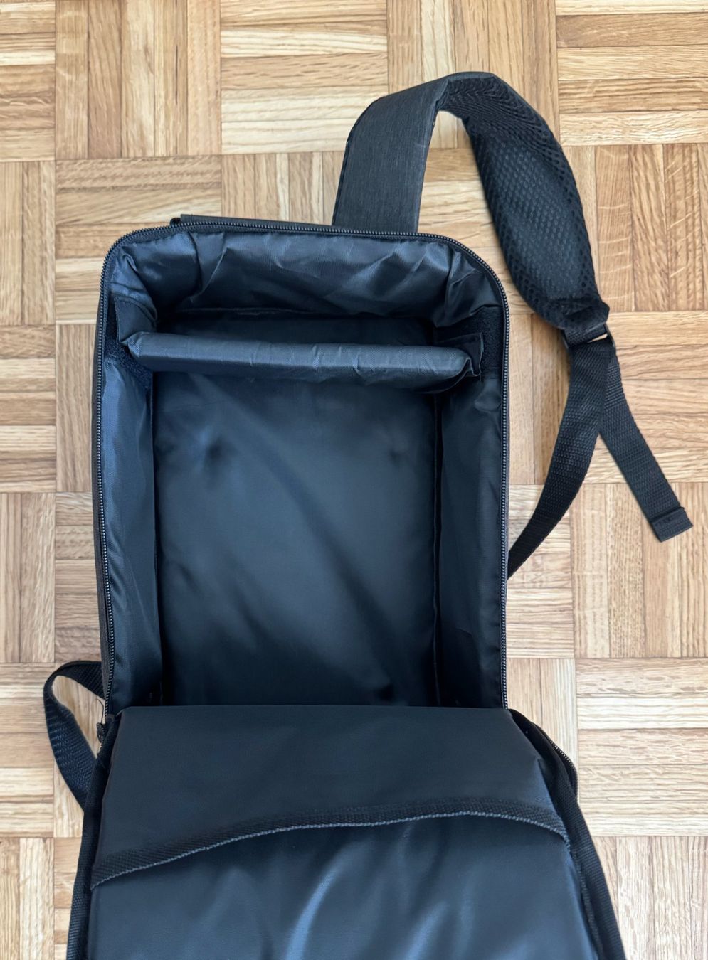 Borse: Second-hand black Yaber projector bag in good condition – Usato da Zürich venduto da Matteo_7 2