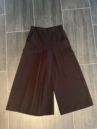 Culottes Zara Woman schwarz Grösse XS neuer Zustand