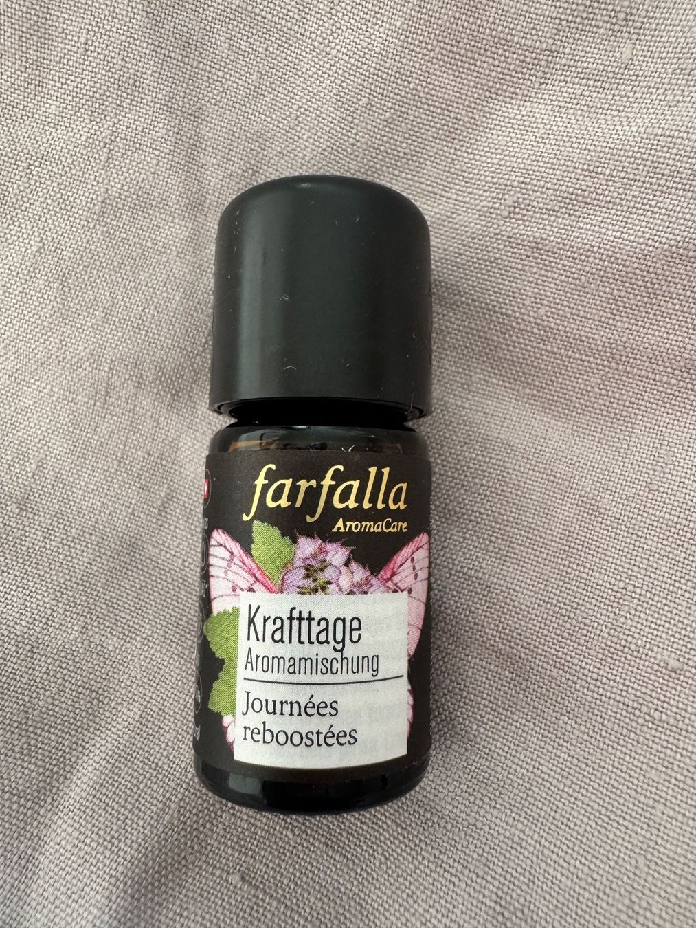 Farfalla Oli essenziali: Aromamischung Krafttage von Farfalla – Nuovo e nell'imballaggio originale da Zürich venduto da Lionsands 1