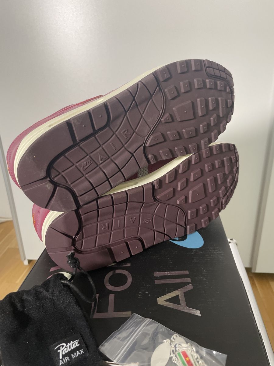 Nike Herrenschuhe: Nike Air Max 1 Patta Maroon // eu44 // Neu – Neu und originalverpackt aus Wittenbach von therealmoonstone 2
