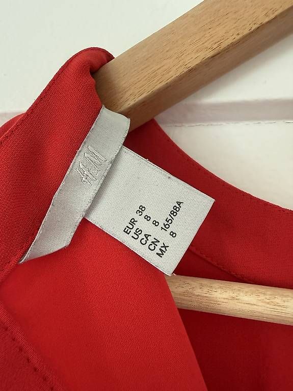 Robes: Kleid – Neuf avec emballage d'origine à Niederlenz par Anita0113 1