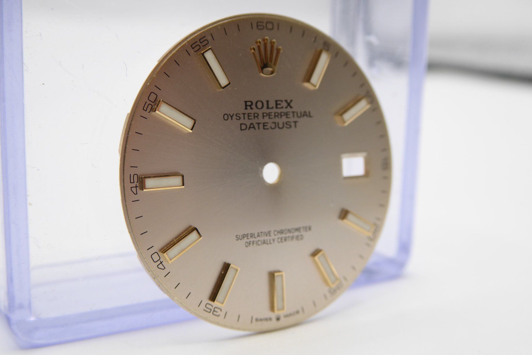 Rolex Orologi: Rolex Datejust 41mm sundust stick dial 126331 – Nuovo (secondo la descrizione) da Geneve venduto da adr_xk6n 1