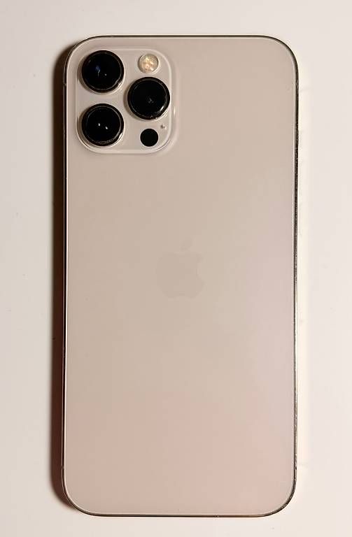Telefoni cellulari / Smartphones: IPhone 12 pro max 256gb – Usato da Thayngen venduto da Bosslolo 1
