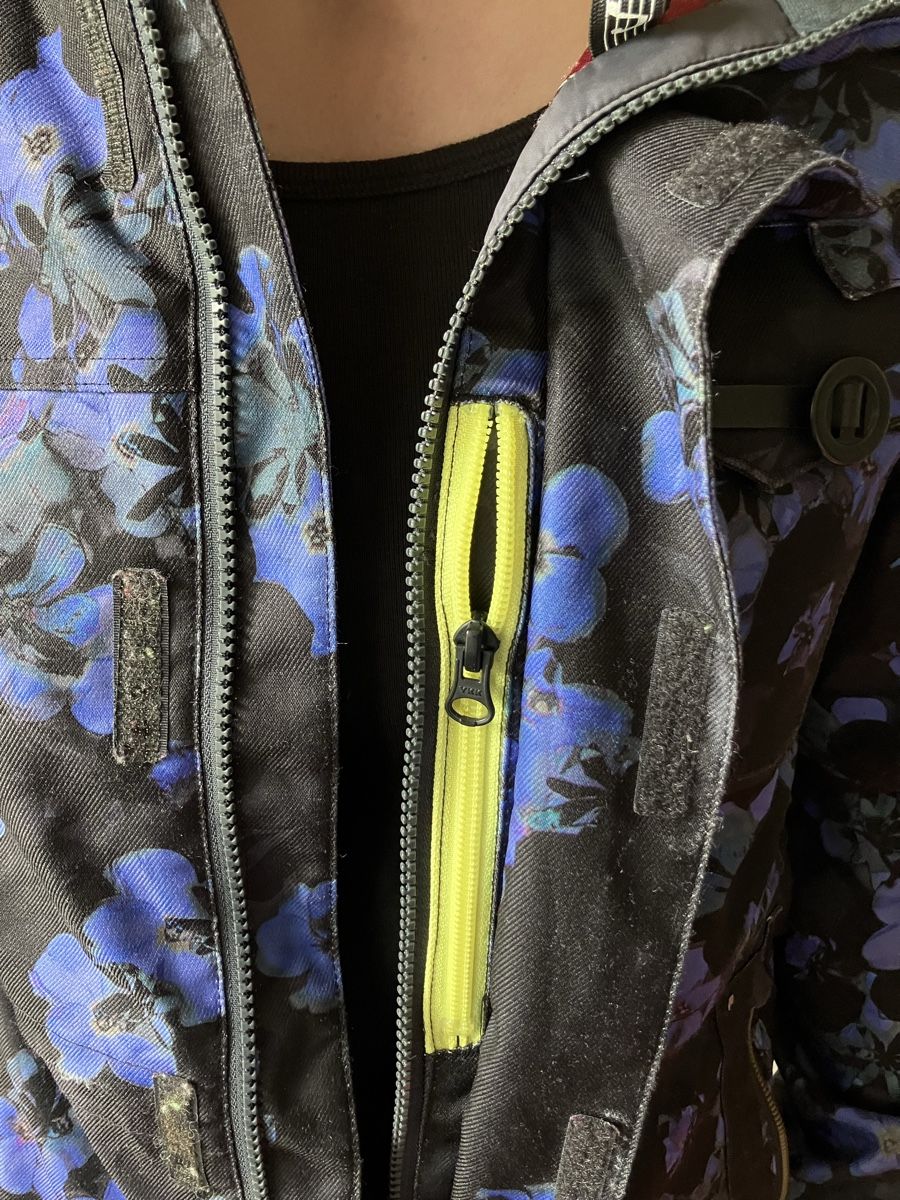 Volcom Giacche: Veste de ski à fleurs - VOLCOM – Usato da Genève venduto da sunflower.vintage 3