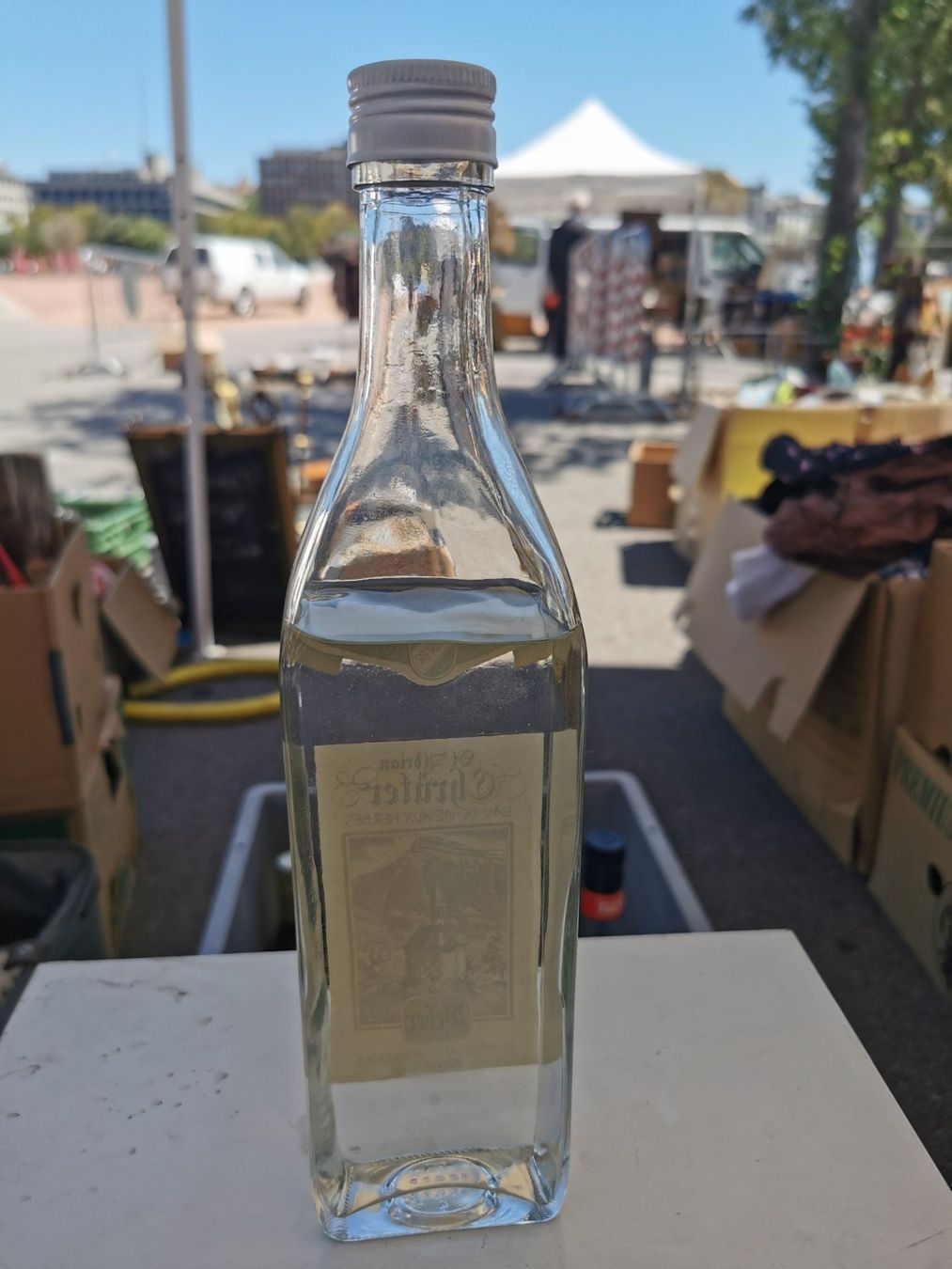 Bevande alcoliche: EAU-DE-VIE AUX HERBES VINTAGE – Usato da Genève venduto da Leboucheoreilles 3