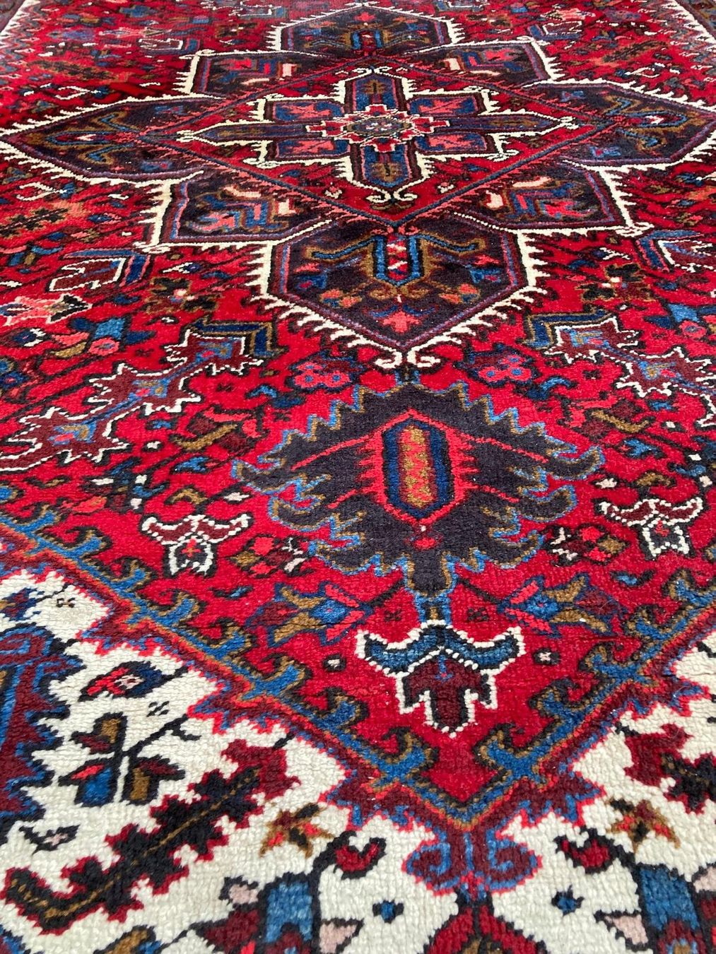 Tapis: Orientteppich Grösse 298cm x 204cm – D'occasion à Niederhelfenschwil par Chleeblatt1938 1