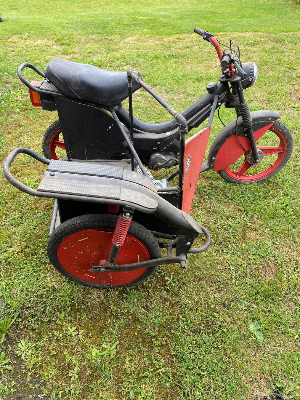 Ciclomotori: Mofa mit Seitenwagen – Usato da Horriwil venduto da hmi_27t5 4