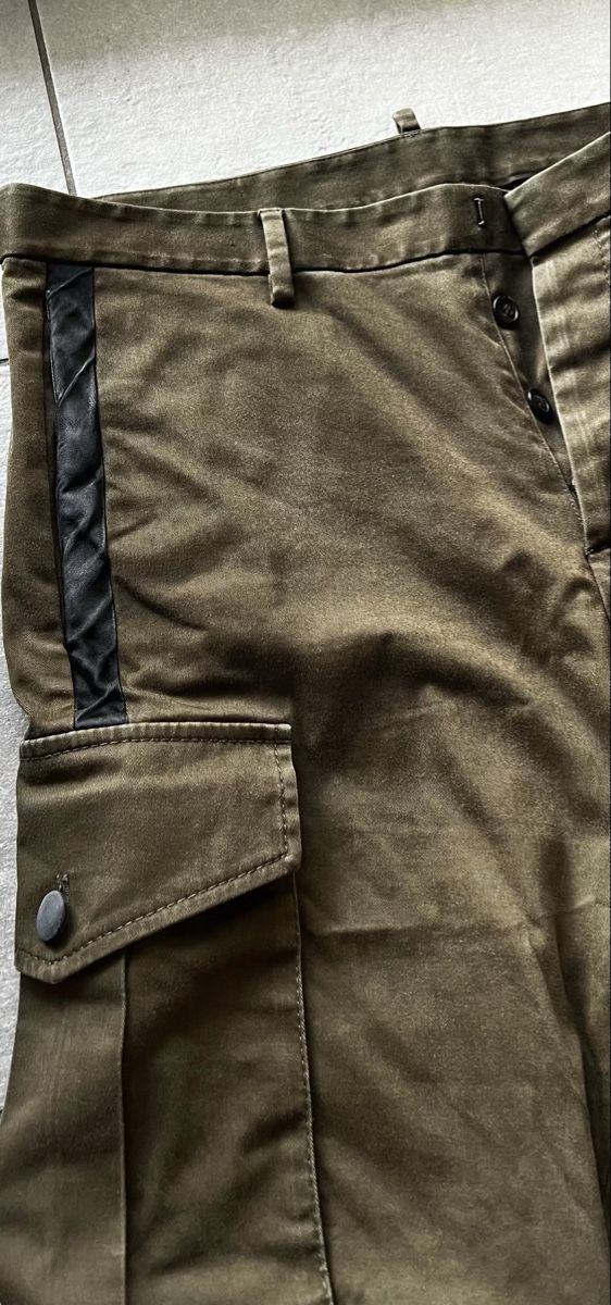 Dsquared2 Pantalons: Dsquared2 pantalone Cargo uomo 48 – D'occasion à Mendrisio par fly_9wzx 4