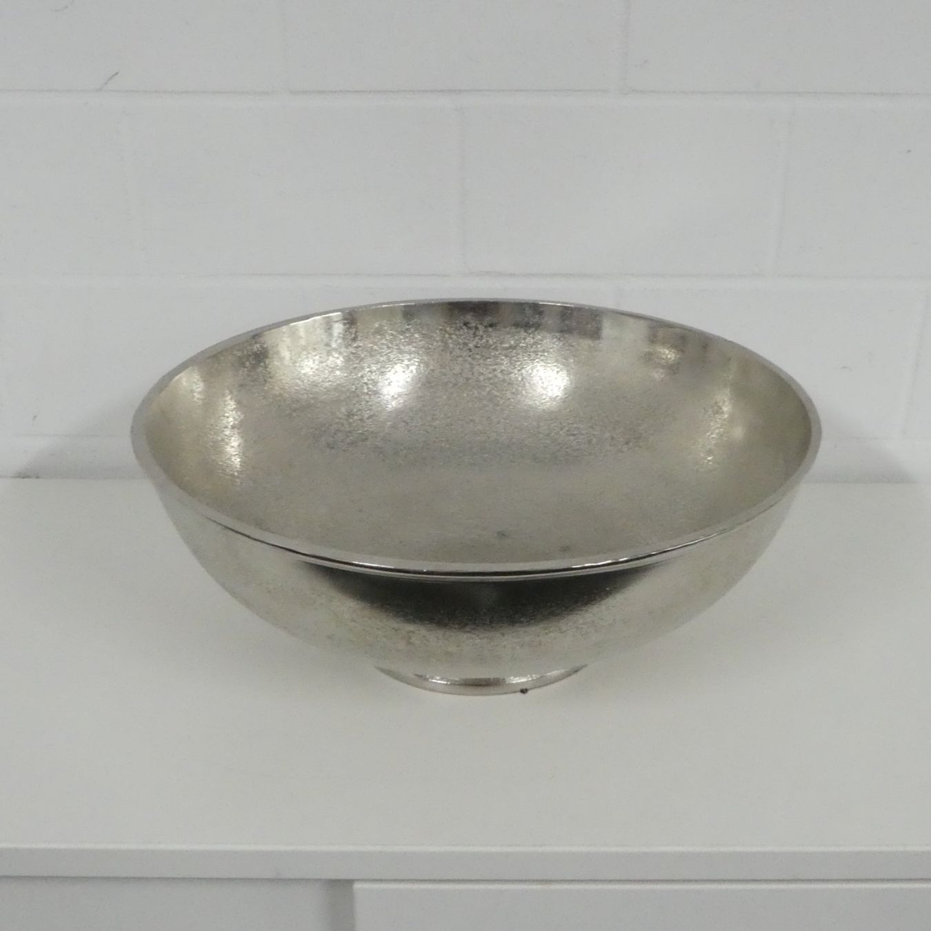 Migros Tutte le decorazioni: Grosse Dekoschale Aluminium 44.5x17 – Usato da Volketswil venduto da brockipfannenstil