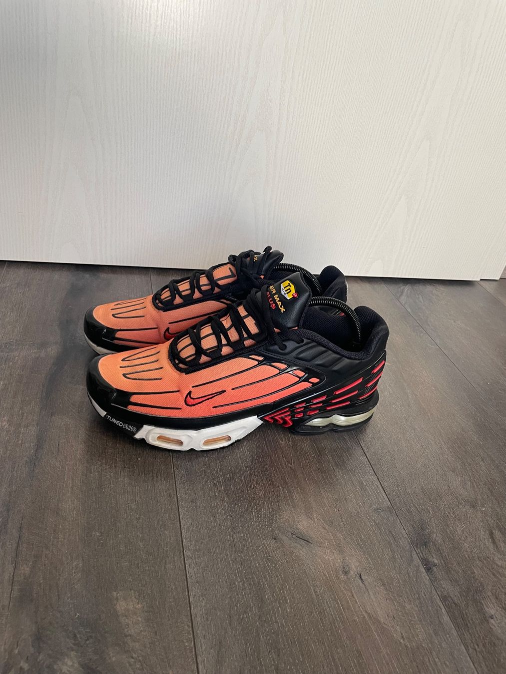 Nike Scarpe da uomo: Nike TN – Usato da Dompierre FR venduto da matmath 4