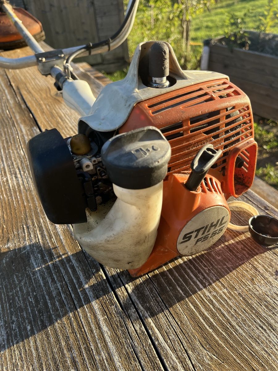 Stihl Tagliaerba: Débroussailleuse Stihl FS55 – Difettoso da le Crêt-du-Locle venduto da Kableg18 1