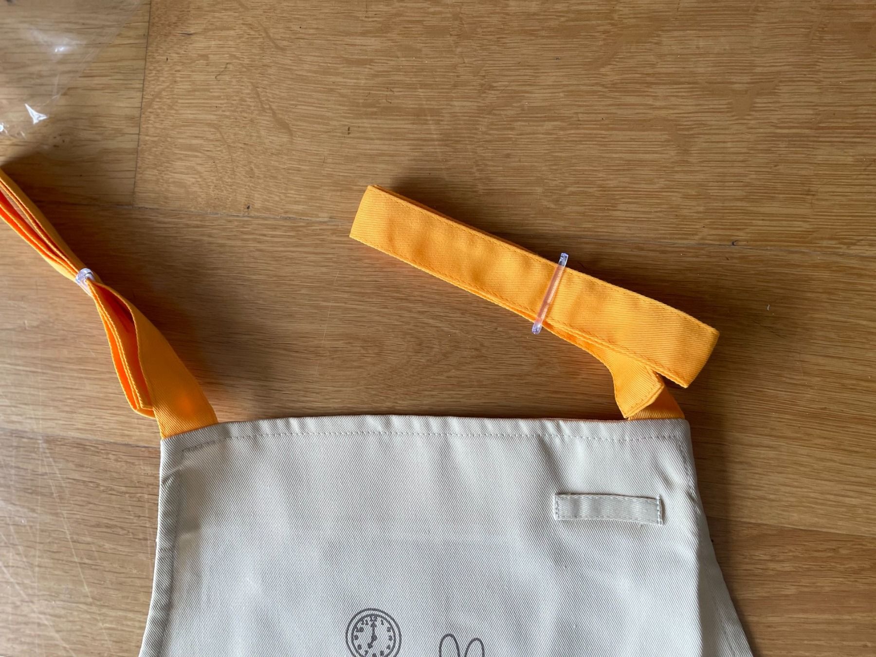 Grembiuli: Tablier de cuisinier Miffy – Nuovo (secondo la descrizione) da Petit Lancy venduto da gil_hr6v 8
