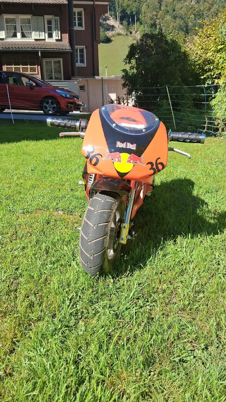KTM Mini Bike: Pocket Bike KTM Design – Usato da Wolfenschiessen venduto da Twostrokegarage 5