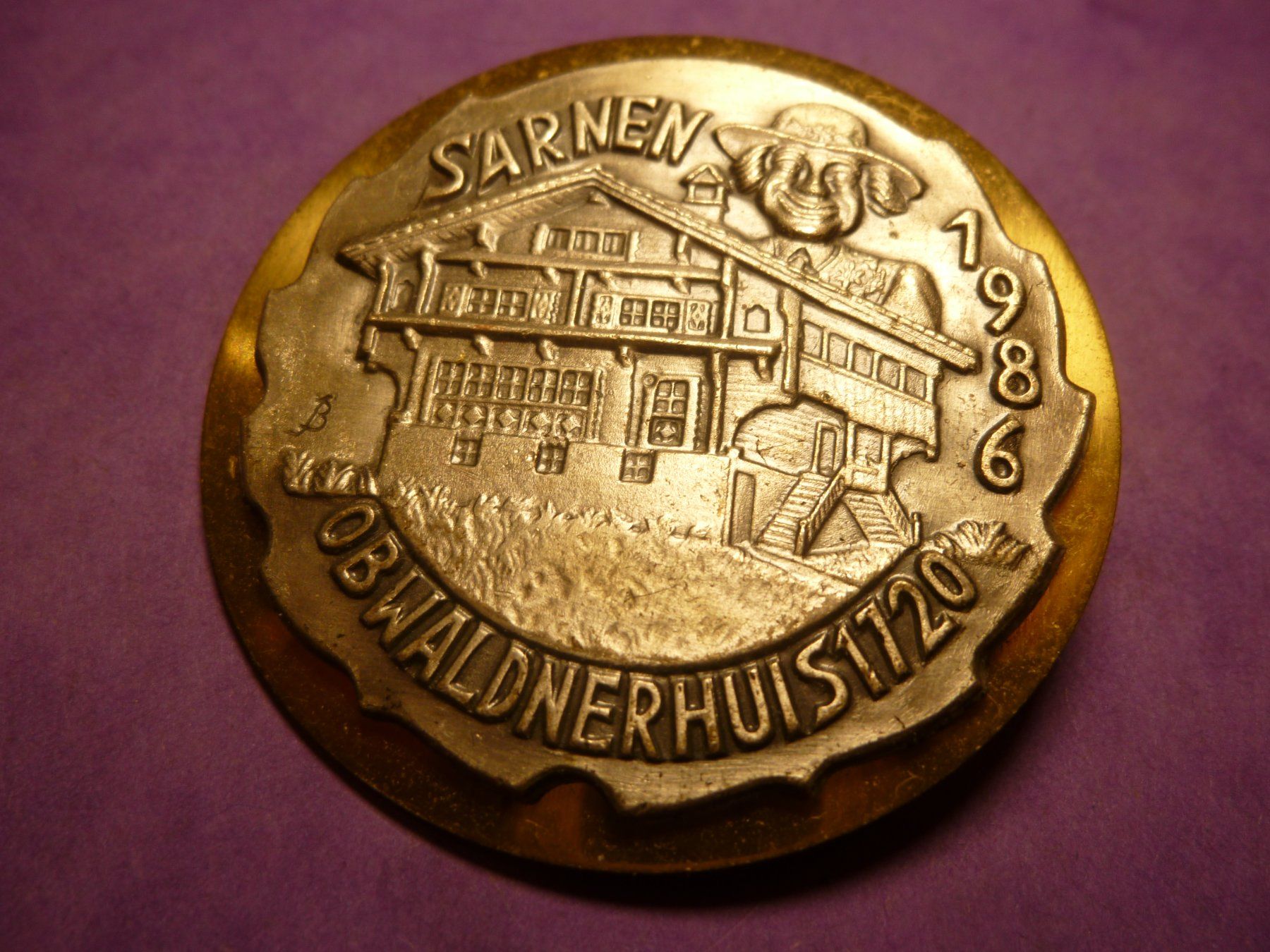 Placchette & Badge: SARNEN 1986 GOLD – Usato da Ried (Muotathal) venduto da Mandarin02